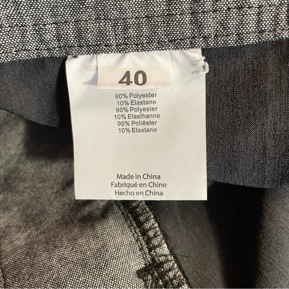 O'Neill Men's Charcoal Flat Front Shorts - Picture 6 of 6